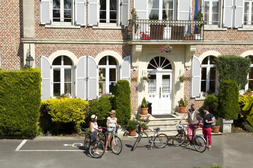 Hotel Le Clos Du Montvinage Étréaupont المظهر الخارجي الصورة