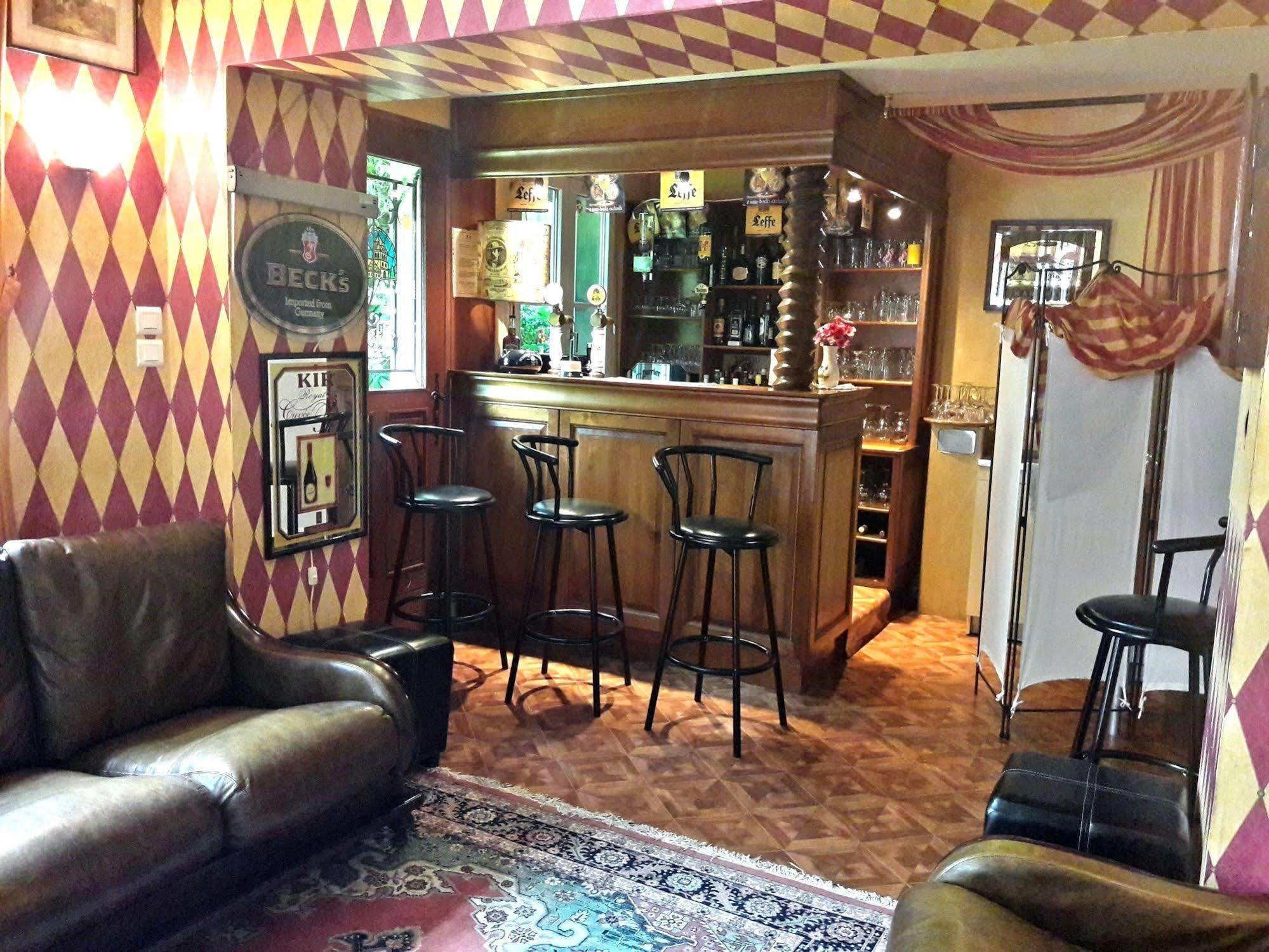 Hotel Le Clos Du Montvinage Étréaupont المظهر الخارجي الصورة